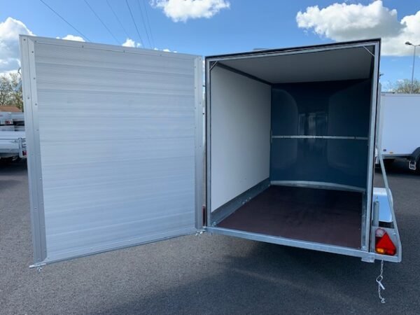 4 Fourgon Lider 42960 1300 KG