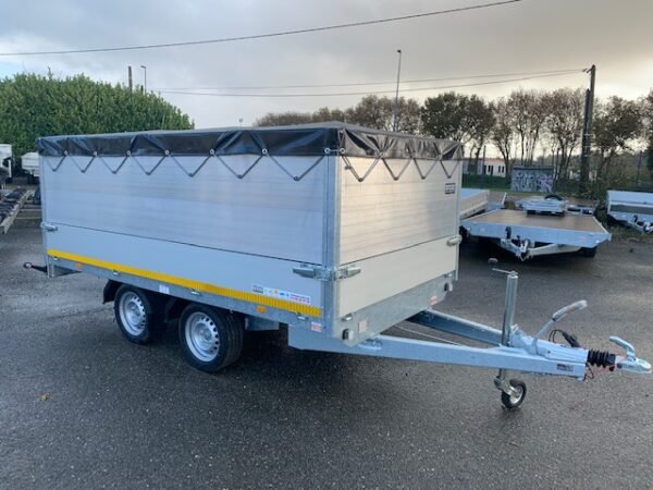 Plateau nu EDUARD 311 x 180 cm – PTAC : 1350 kg – Freinée